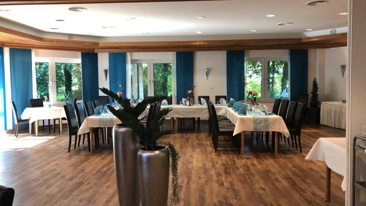 Hotel Restaurant Borchard Lubbecke Exterior photo