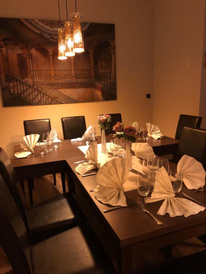 Hotel Restaurant Borchard Lubbecke Exterior photo